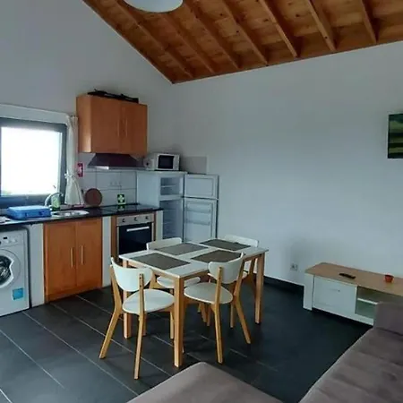 Apartment Amazing One Bedroom With Sea View