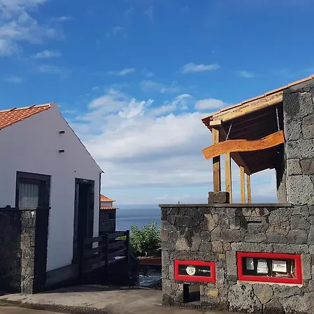 Amazing One Bedroom With Sea View *